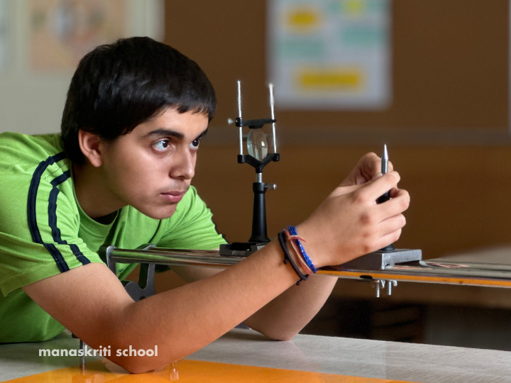 Manaskriti School