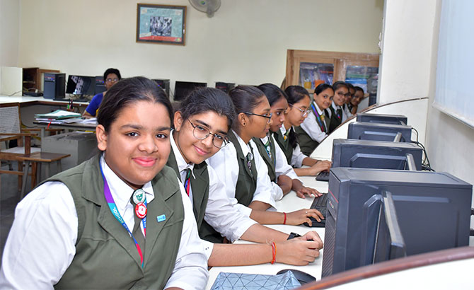 NASR Girls School photo 8